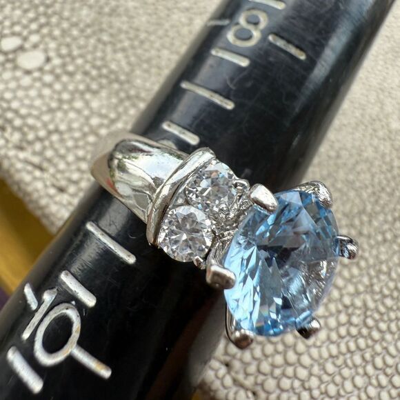 Statement Silver Tone Ring Large Blue Stone Round Cut Side Accents Size 9 - Picture 12 of 17